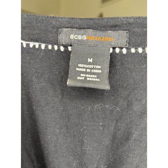 BCBGMAXAZRIA V-Neck Top Womens M Black Embroidered Flowy Cinched Floral - Picture 7 of 7